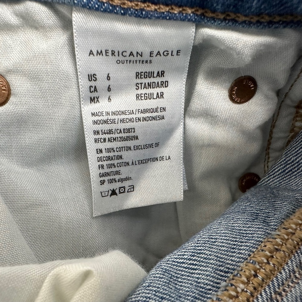 American Eagle Womens Baggy High Rise Jeans Sz 6 Reg Light Wash  Denim - Picture 4 of 6